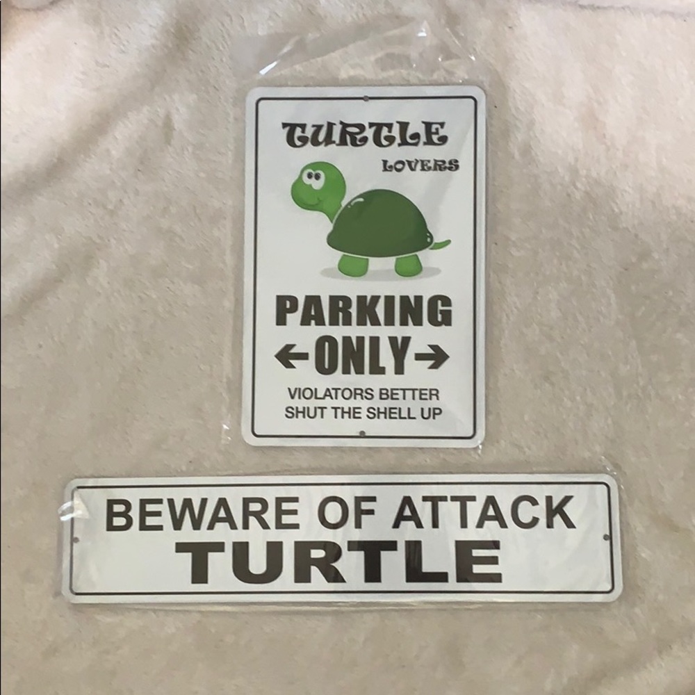Turtle decor signs